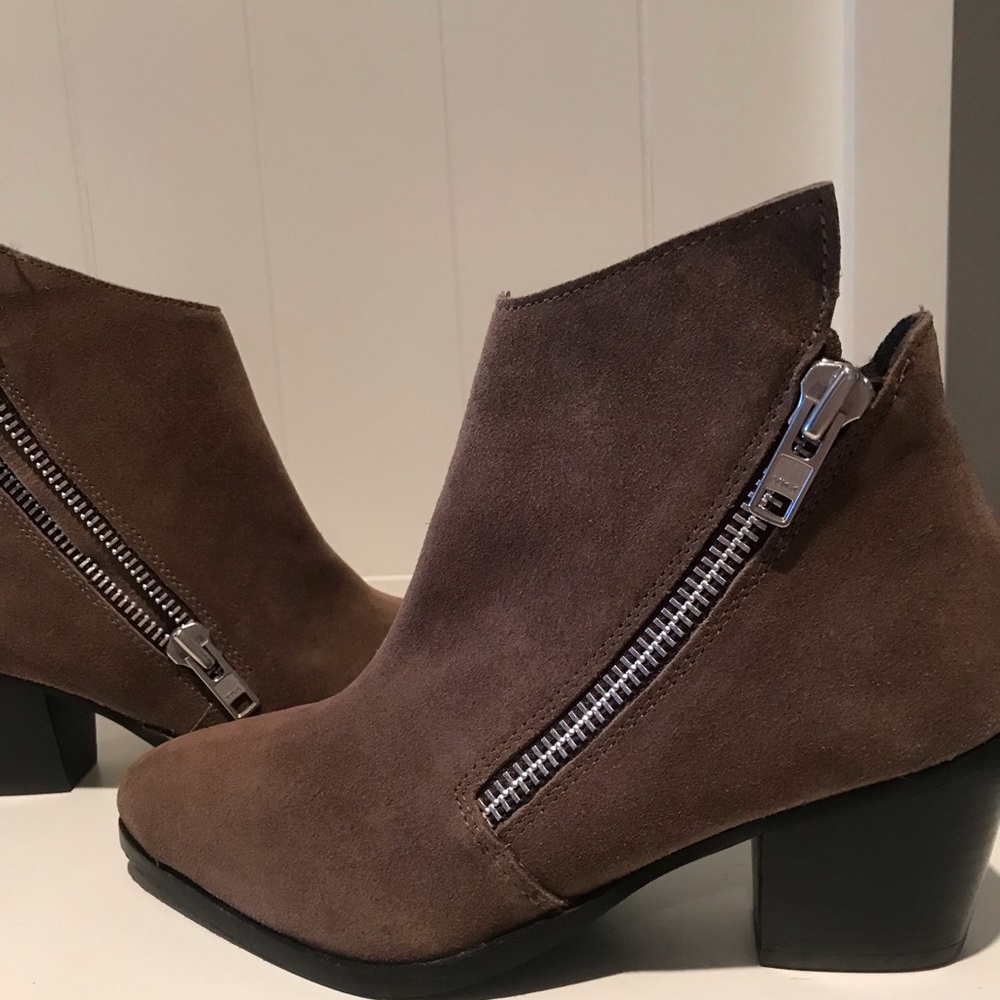 Matisse brown boots.